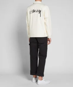 stüssy cruize logo coach jacket white (1)