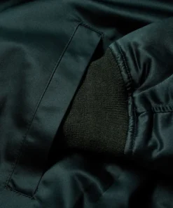 stussy emory satin bomber in forest green (3)
